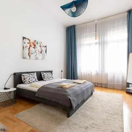 Sz9 Szent Istvan Apartment